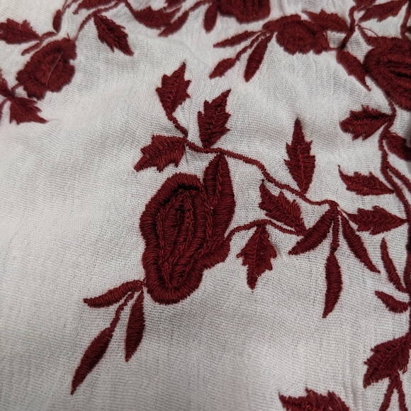 Lucky Brand White Semi Sheer Red Embroidered Chest Blouse New with tags - Picture 7 of 11